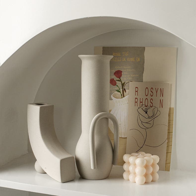 Ceramic Vase | Pipe-curved