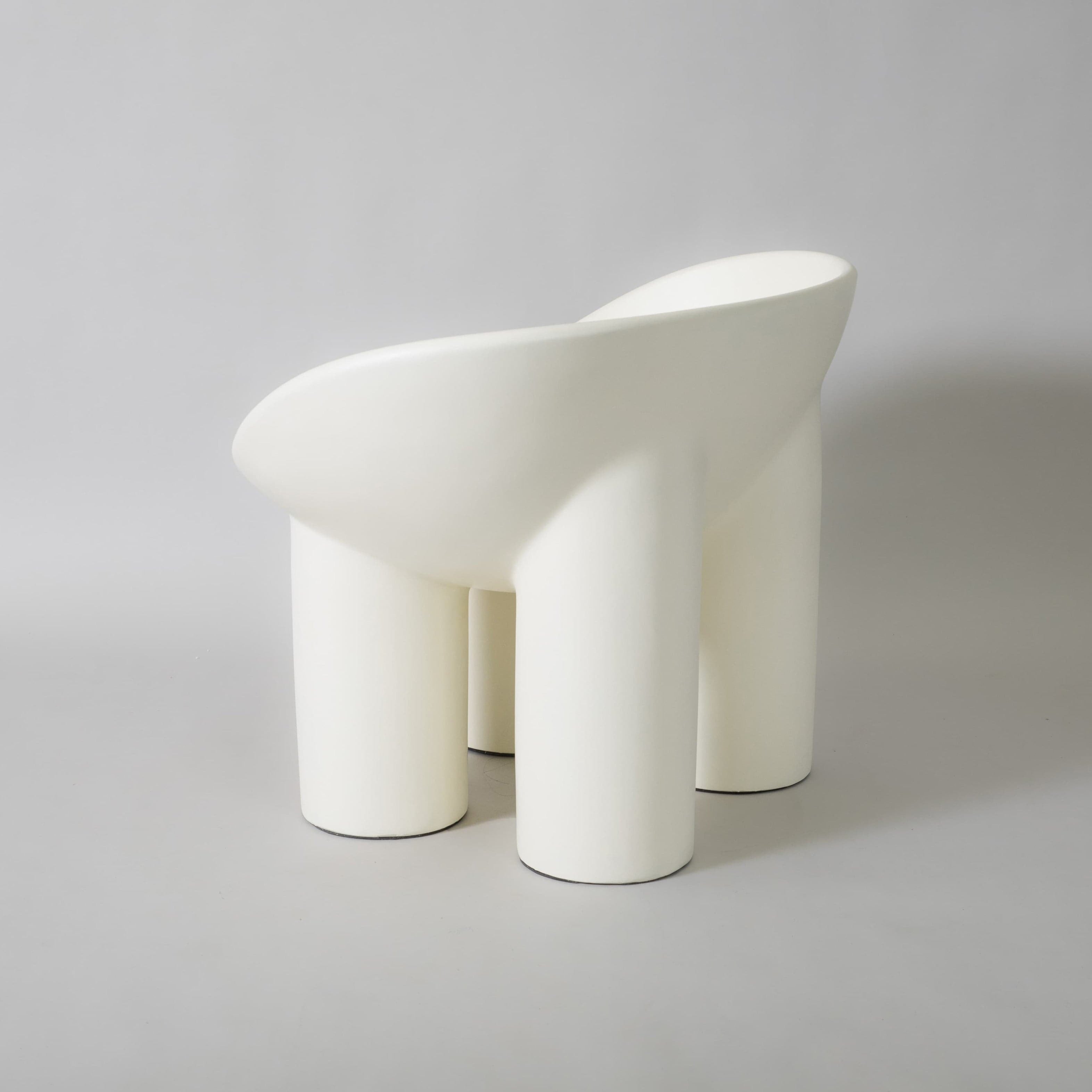 roly poly fibreglass armchair replica 