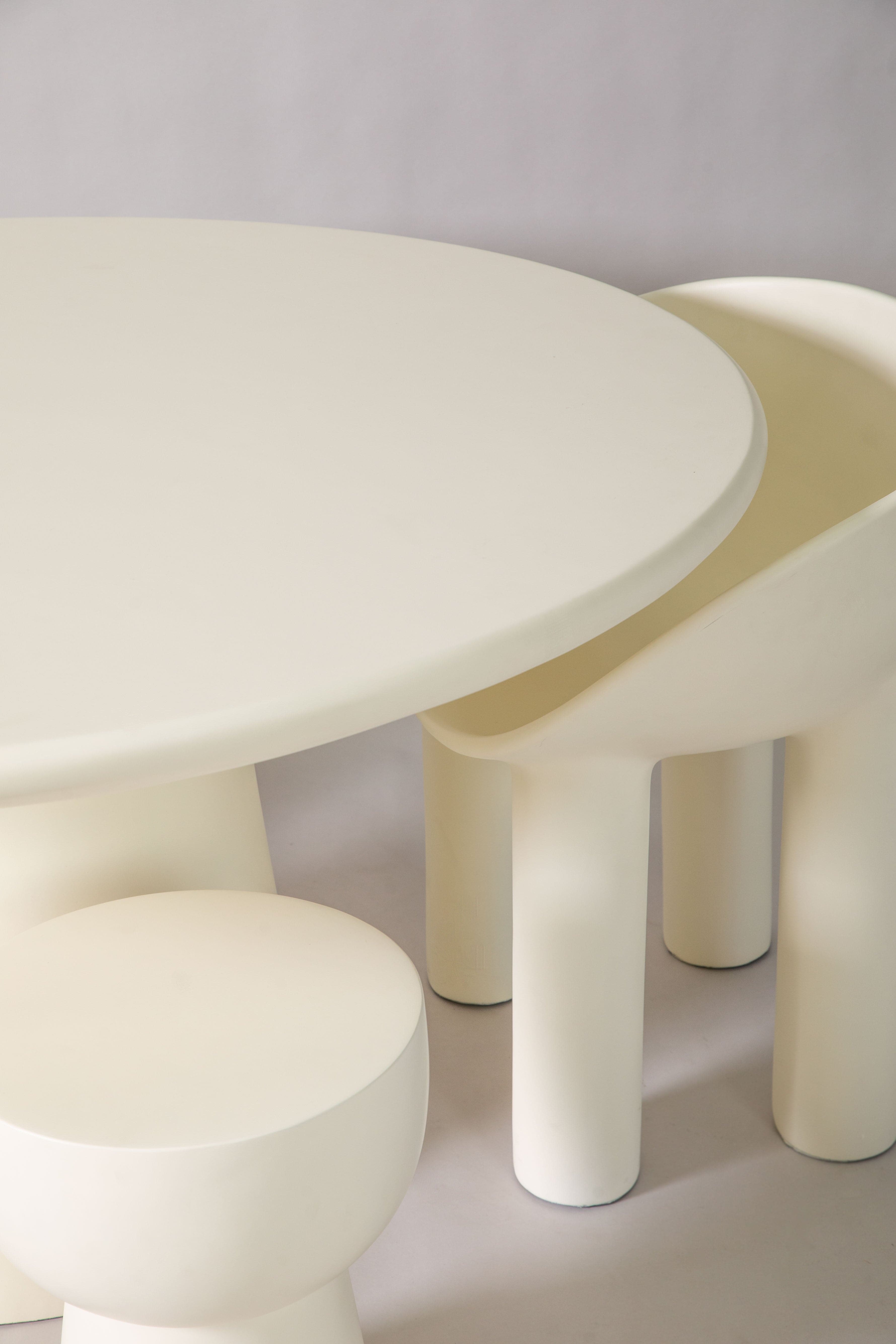 roly poly replica fibreglass dining chair