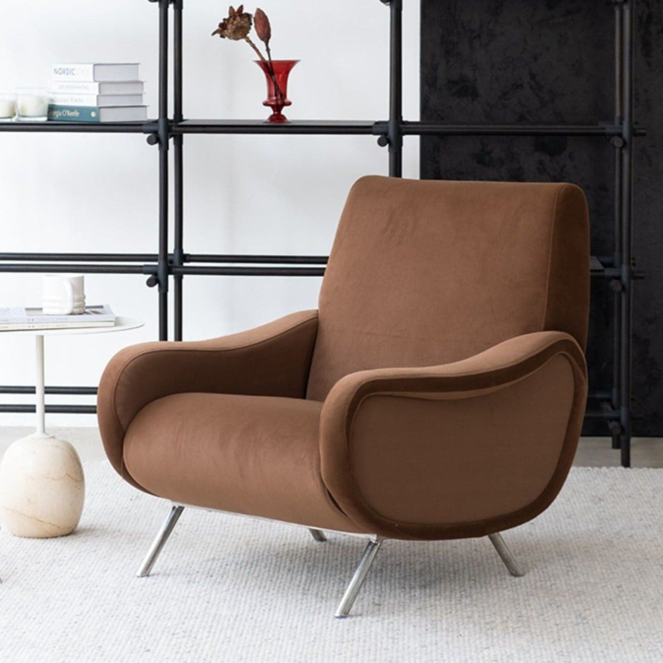 Duchess Armchair - The Feelter